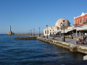 le port de Hania et sa mosquée