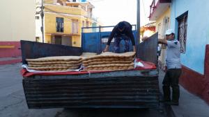 Trinidad : livraison de pain !