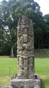 Copan ruinas le roi " 18 lapins"