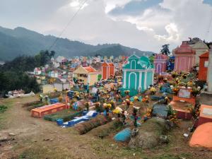 le cimetière de Chichicastenango