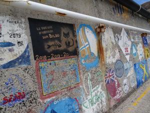 Porto Santo  le mur des signatures
